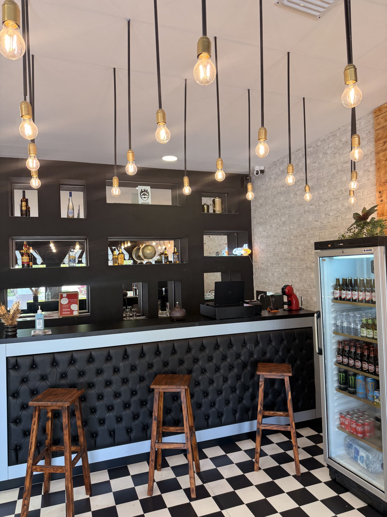 Ambiente e decoração da Barba Negra Batalha